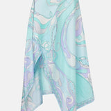 Zweiteiler aus Satin: Neckholder-Top & Midirock mit Tuchprint