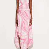 Zweiteiler aus Satin: Neckholder-Top & Midirock mit Tuchprint